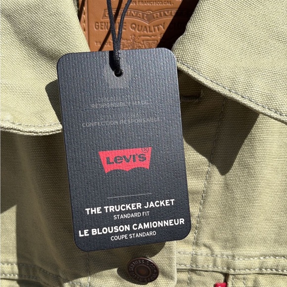 BNWT Levi’s denim trucker jacket - Picture 4 of 8